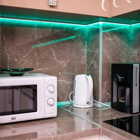 Grand Karavel Center Lux Varna