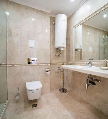 Grand Karavel Center Lux *