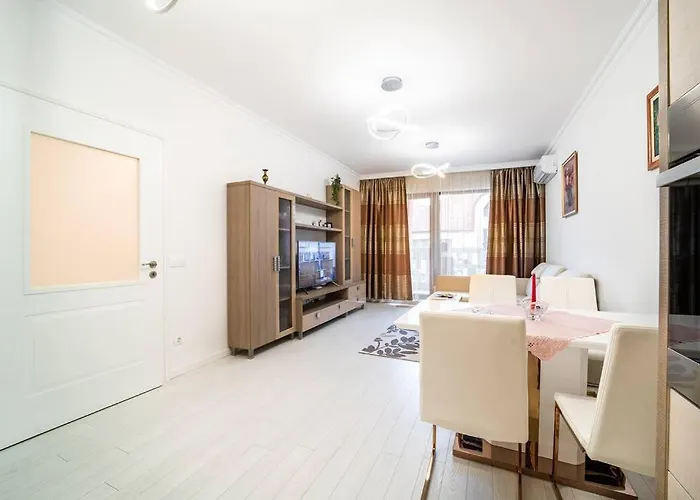 Apartment Grand Karavel Center Lux Varna