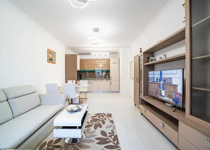 Apartment Grand Karavel Center Lux Varna